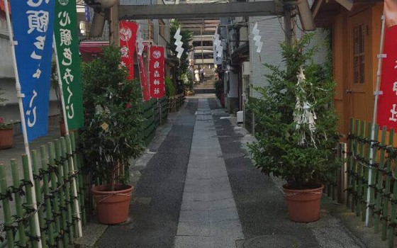 烏森神社