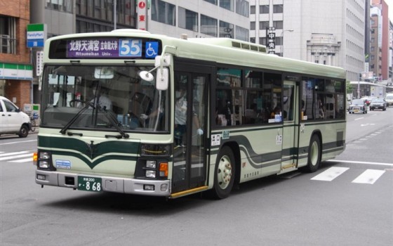 京都市の足　京都市バス　市バス