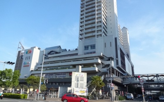 西宮北口のショッピングモール