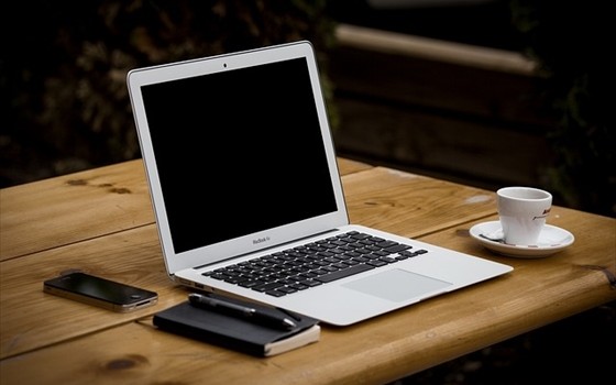 パソコンにかかる電気代を節約しよう