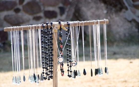 大切なシルバーアクセをいつまでもキレイに…