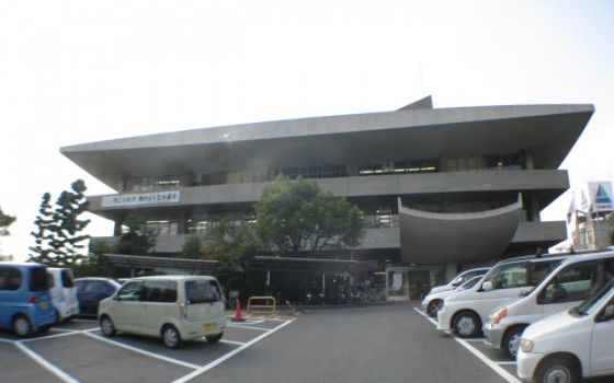 モダニズム建築！東大阪市役所旭町庁舎
