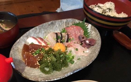 宮古島　三線ライブ居酒屋　美琉太陽（みるてぃーだ）